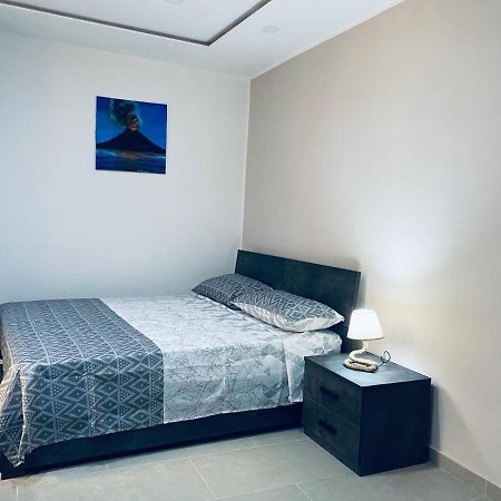 Domus Velata Celeste Наполи Екстериор снимка