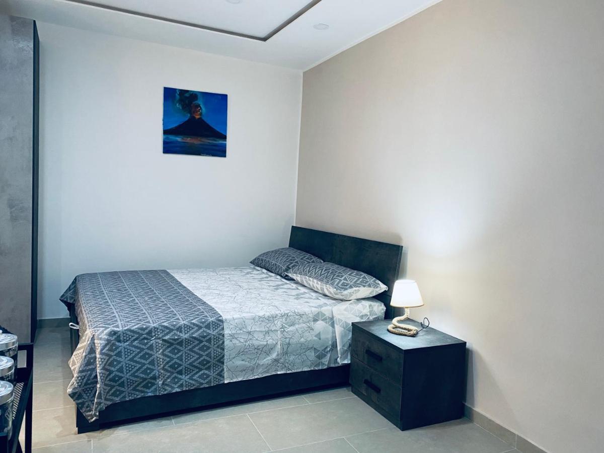Domus Velata Celeste Наполи Екстериор снимка